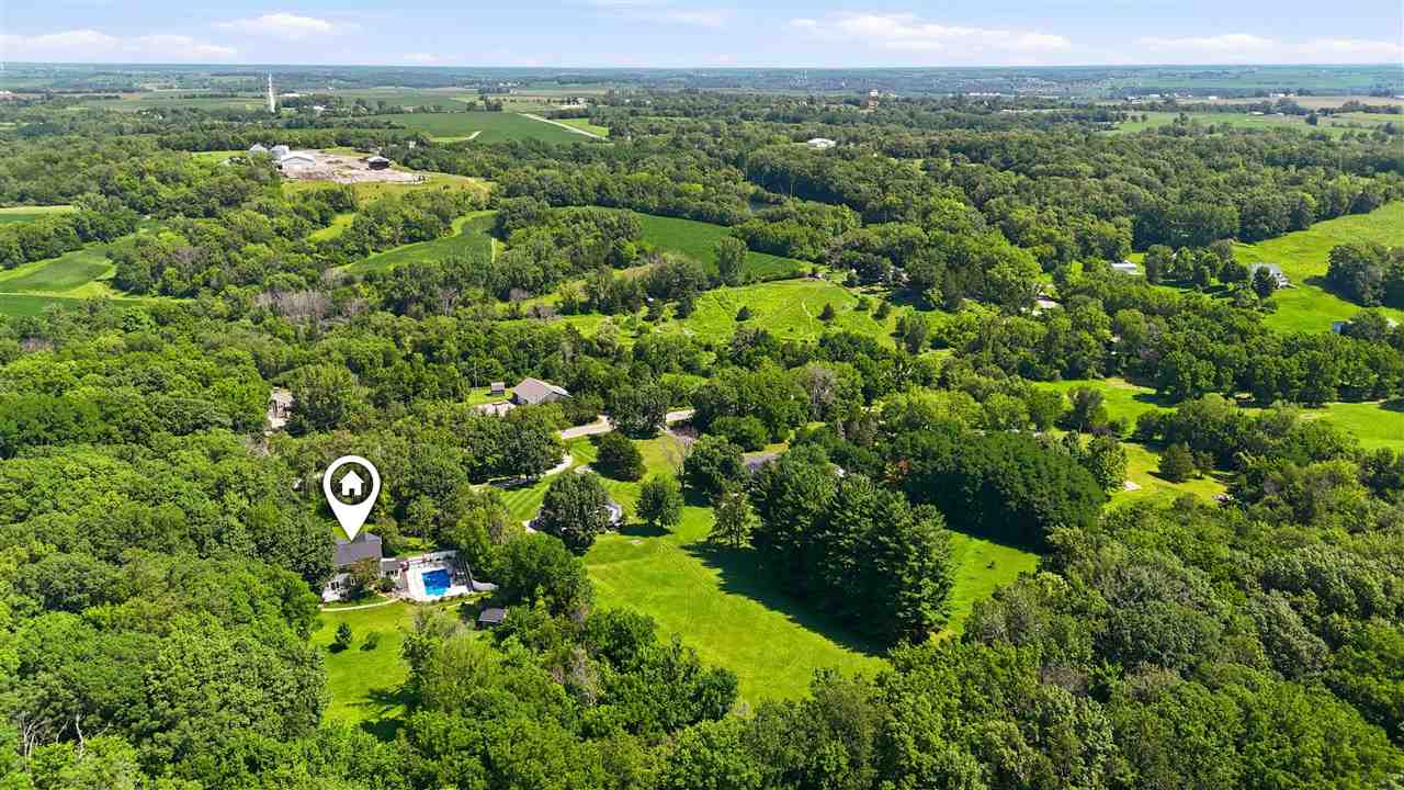 1432 Hickory Hollow Road Solon IA 52333