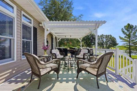 2469 Robbins Court Washington IA 52353