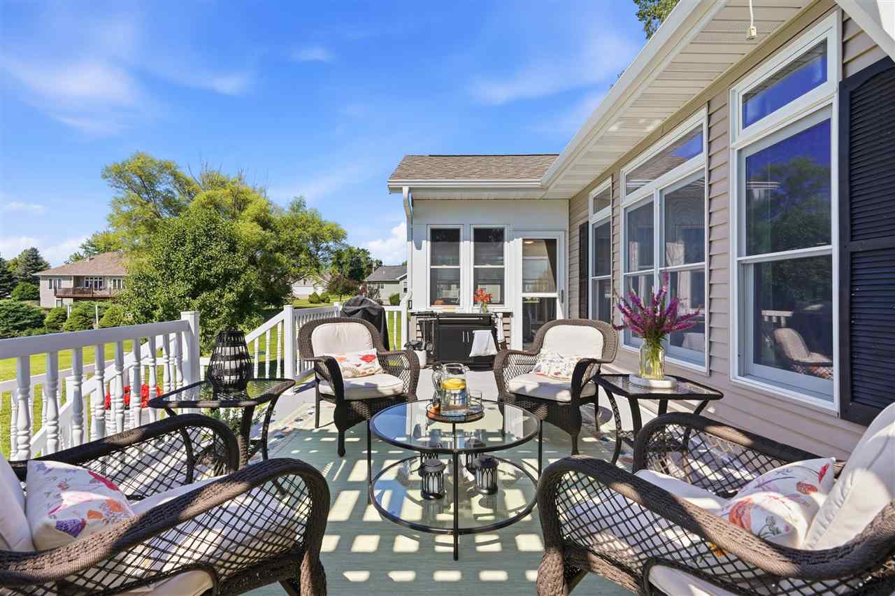 2469 Robbins Court Washington IA 52353