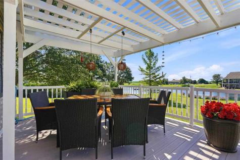 2469 Robbins Court Washington IA 52353