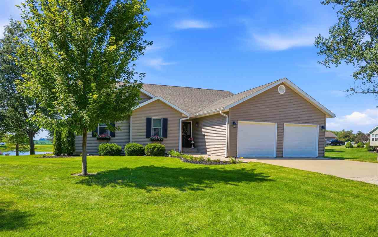 2469 Robbins Court Washington IA 52353