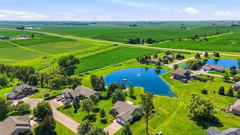 2469 Robbins Court Washington IA 52353