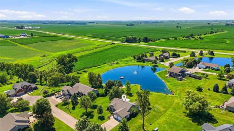 2469 Robbins Court Washington IA 52353