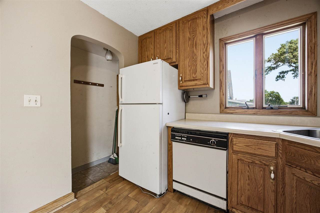 2009 SW 3rd Street Cedar Rapids IA 52404