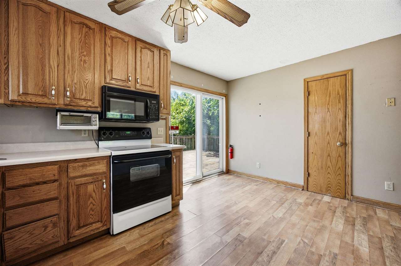 2009 SW 3rd Street Cedar Rapids IA 52404