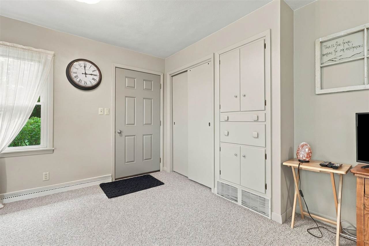 3296 V Avenue Wellman IA 52356