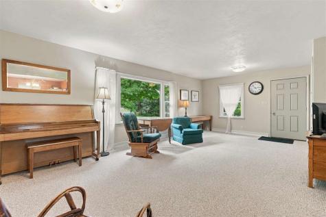 3296 V Avenue Wellman IA 52356