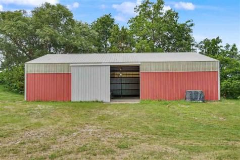 336 260th Street West Branch IA 52358