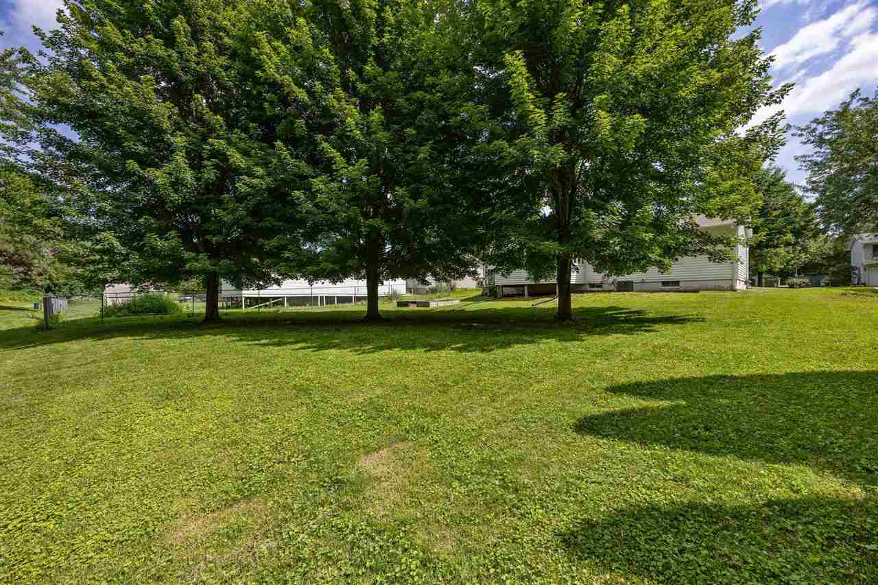 934 Sandusky Drive Iowa City IA 52245