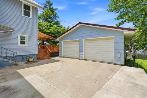 525 S Marion Avenue Washington IA 52353-1426