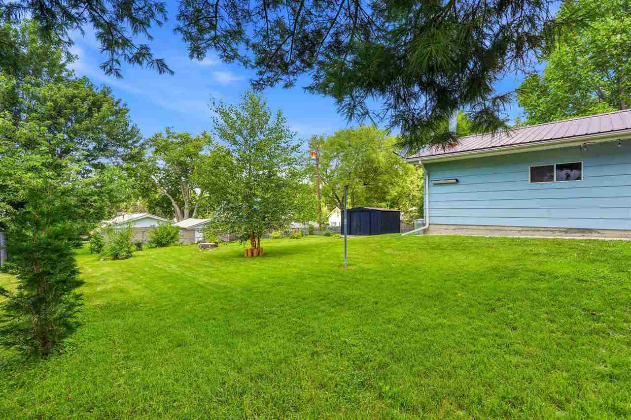525 S Marion Avenue Washington IA 52353-1426