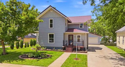525 S Marion Avenue Washington IA 52353-1426