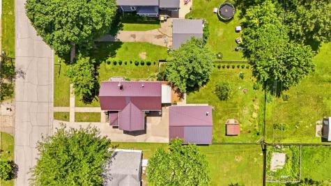 525 S Marion Avenue Washington IA 52353-1426
