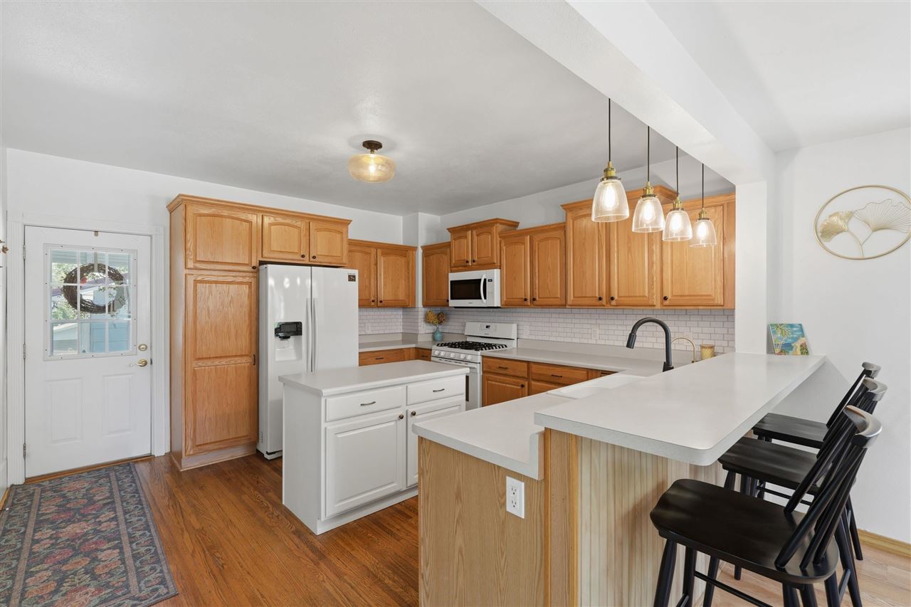 525 S Marion Avenue Washington IA 52353-1426