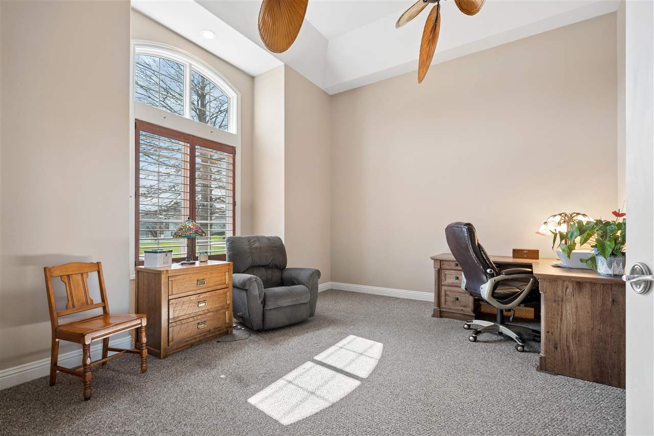 604 Majestic Oak Ridge Solon IA 52333