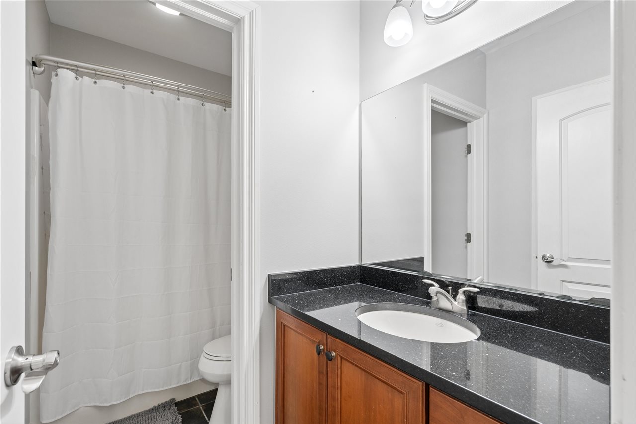 604 Majestic Oak Ridge Solon IA 52333