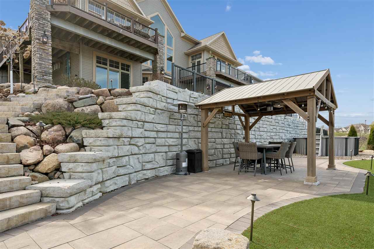 604 Majestic Oak Ridge Solon IA 52333