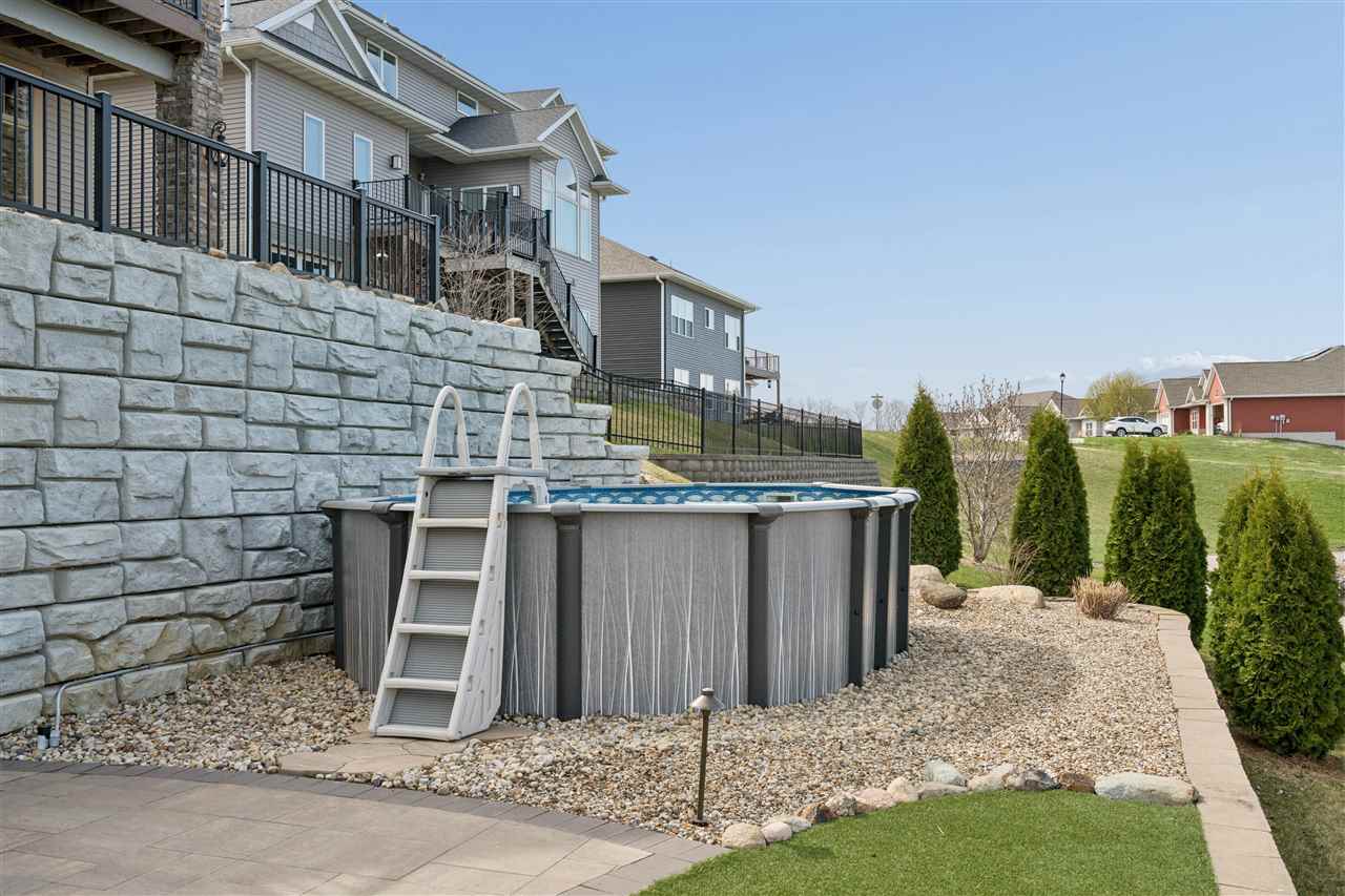 604 Majestic Oak Ridge Solon IA 52333