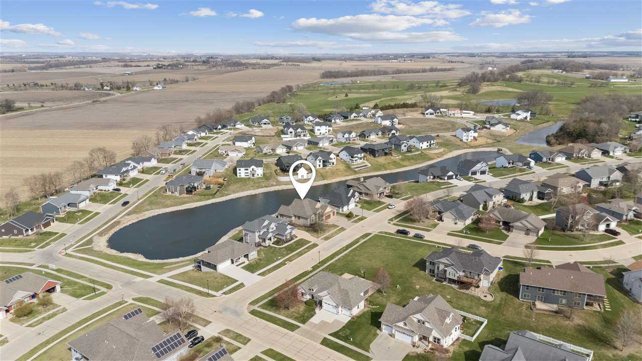 604 Majestic Oak Ridge Solon IA 52333