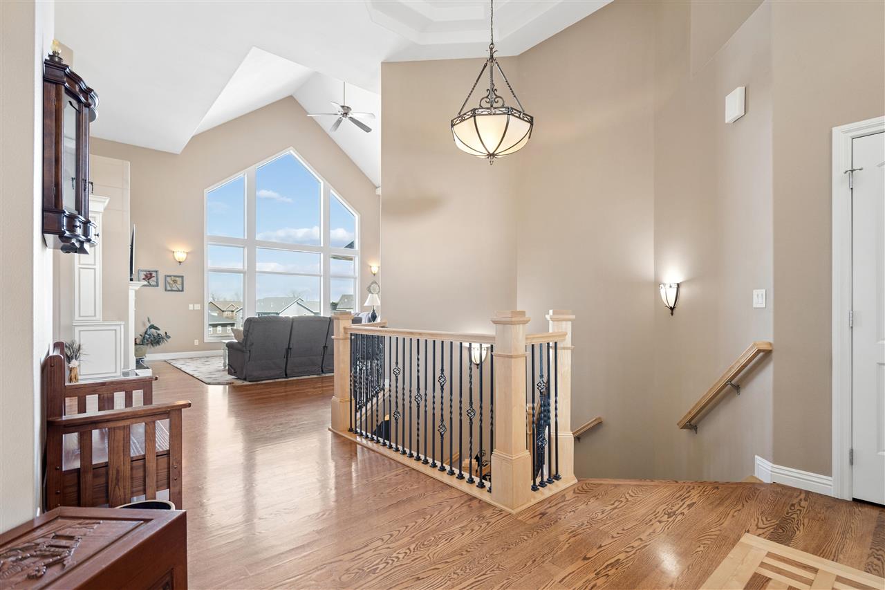 604 Majestic Oak Ridge Solon IA 52333