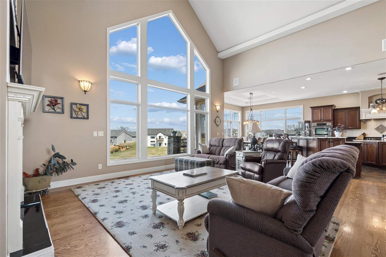 604 Majestic Oak Ridge Solon IA 52333