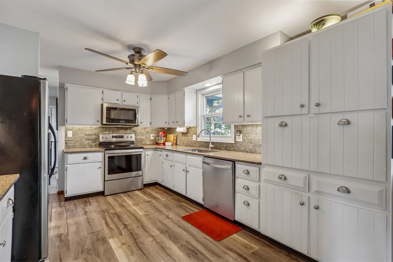 39 Greenview Drive West Branch IA 52358