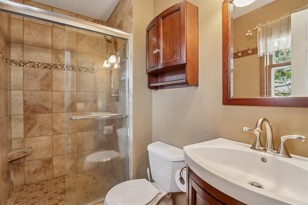 39 Greenview Drive West Branch IA 52358