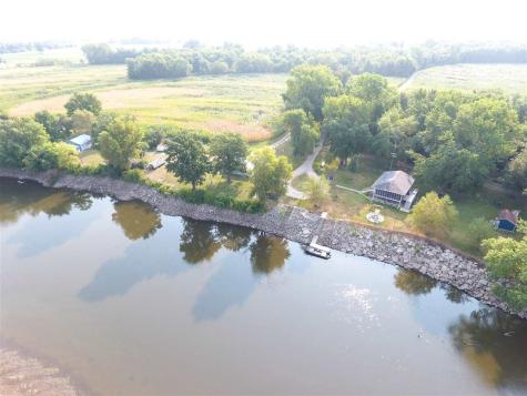 4591 SE Sand Road Iowa City IA 52240