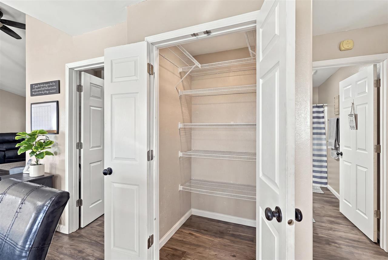2166 Stewart Drive Washington IA 52353