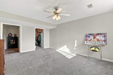 2166 Stewart Drive Washington IA 52353