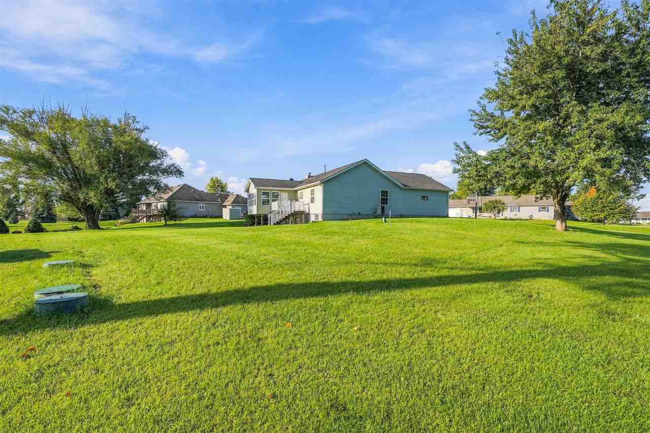 2166 Stewart Drive Washington IA 52353