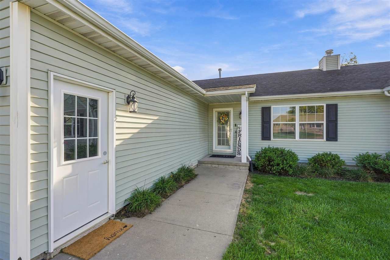 2166 Stewart Drive Washington IA 52353