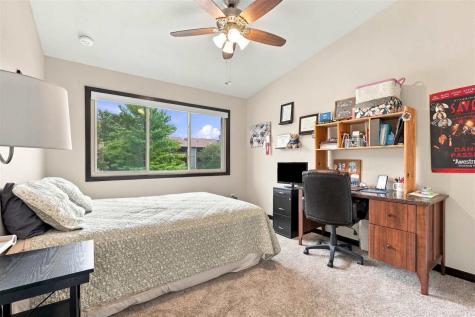 1726 Lynncrest Drive Coralville IA 52241