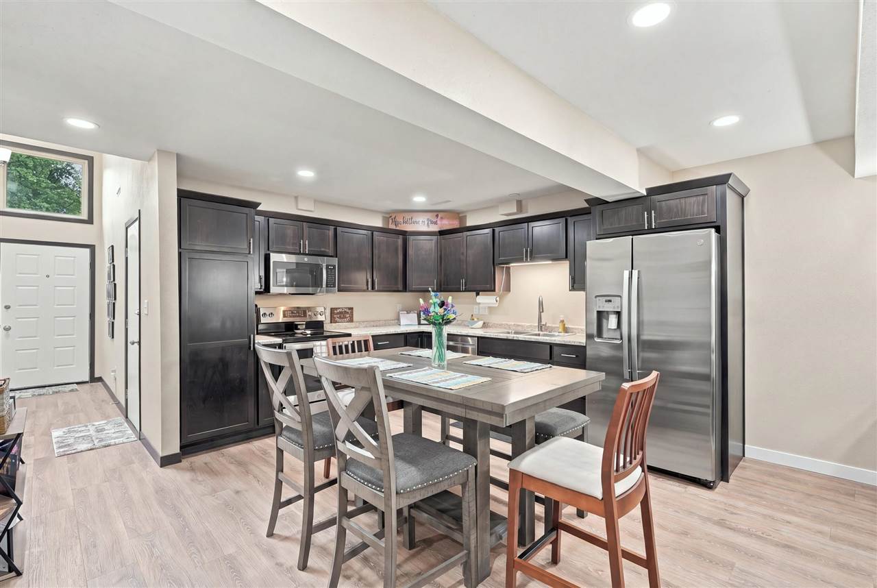 1726 Lynncrest Drive Coralville IA 52241