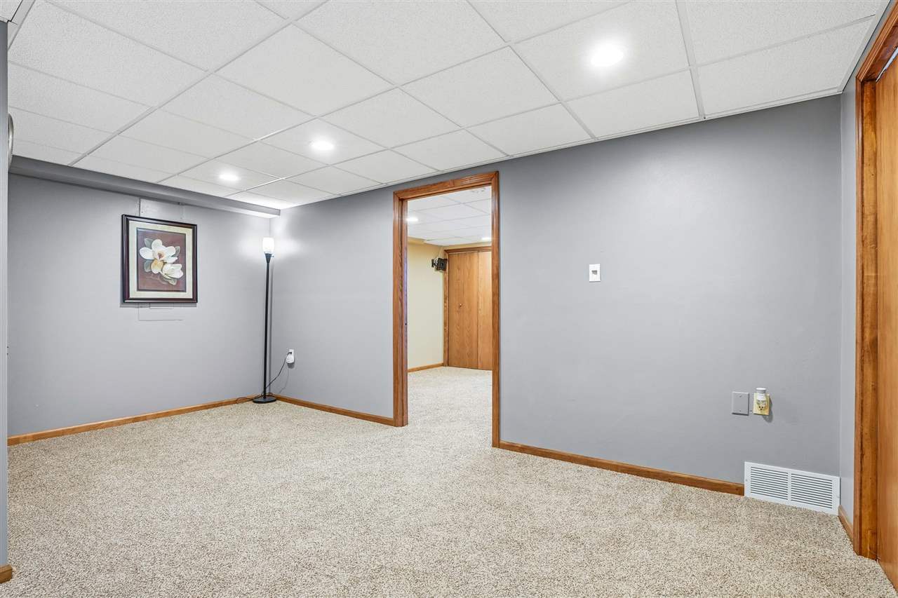 2239 13th Street Coralville IA 52241