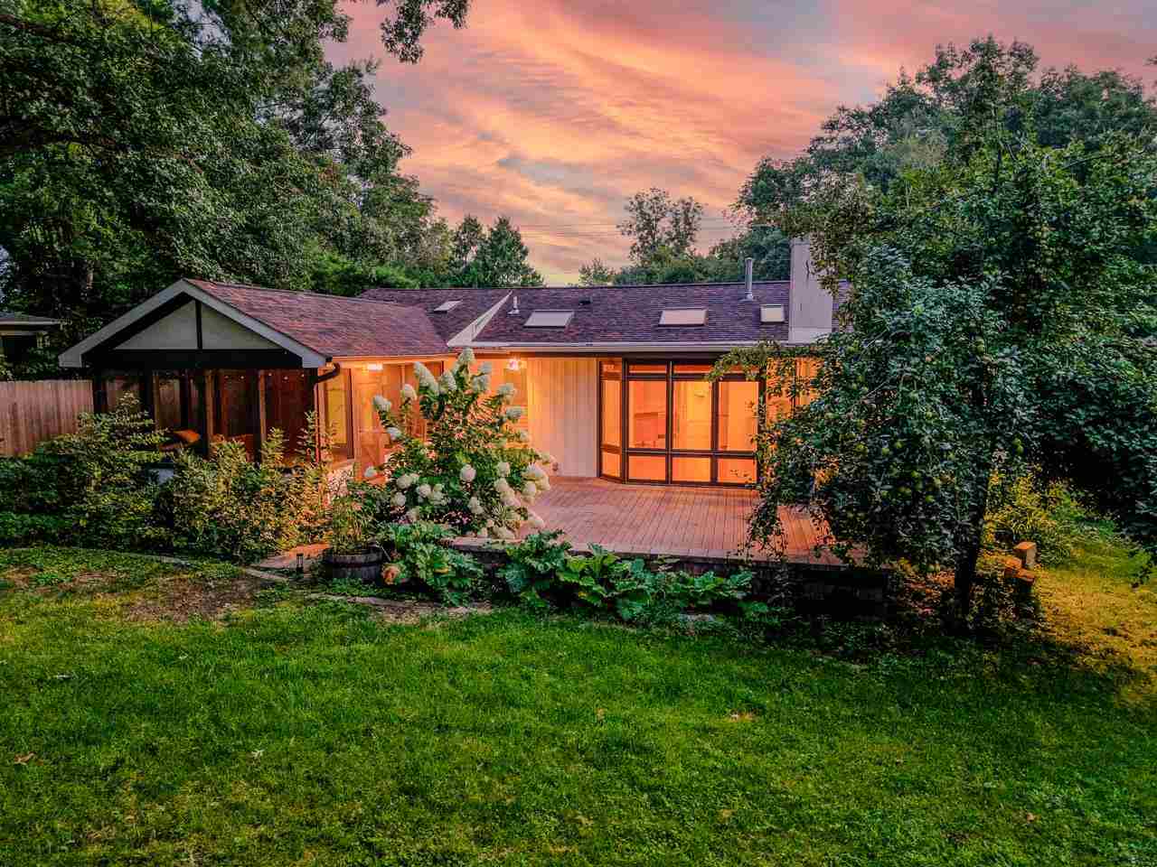 519 W Park Road Iowa City IA 52246