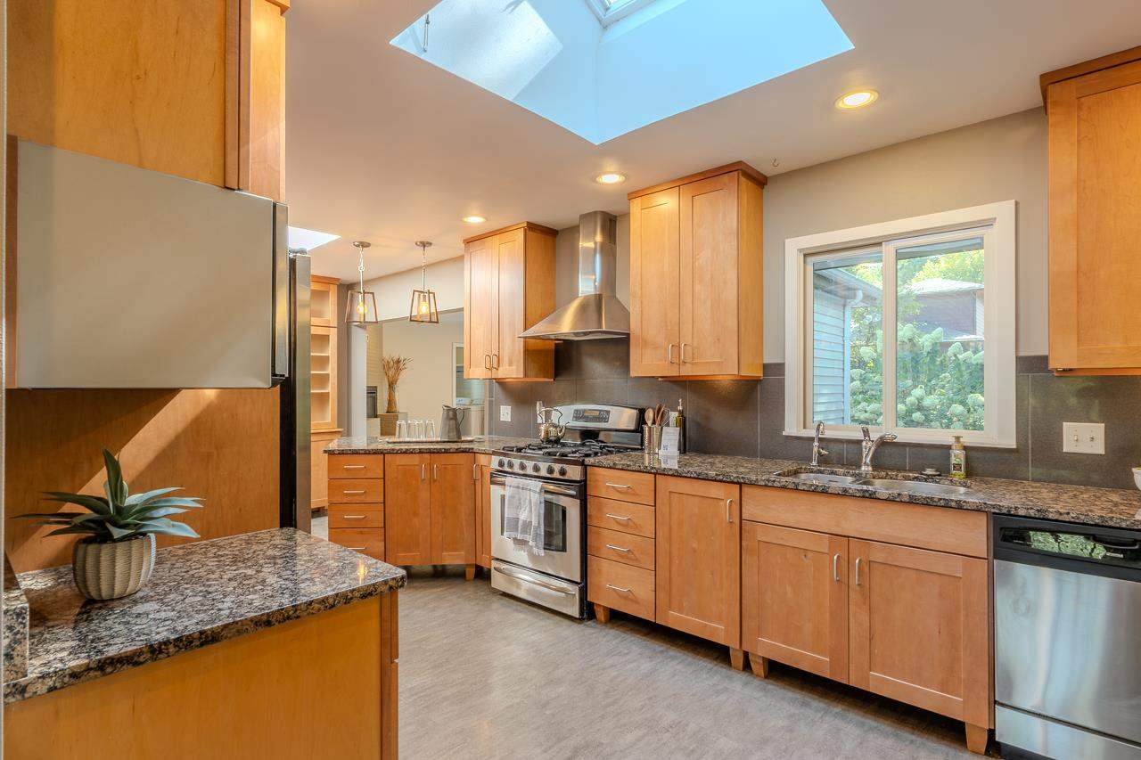 519 W Park Road Iowa City IA 52246