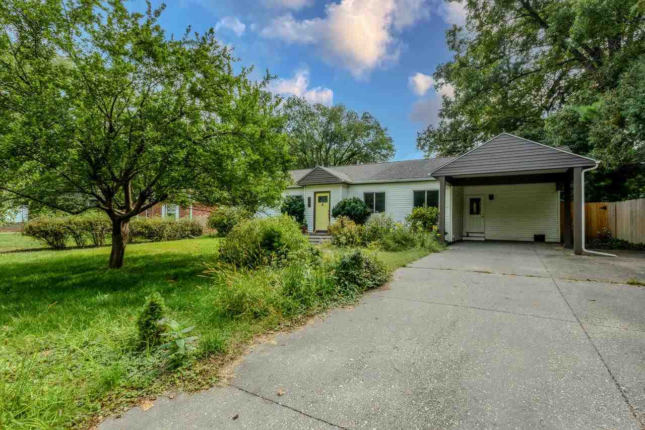 519 W Park Road Iowa City IA 52246