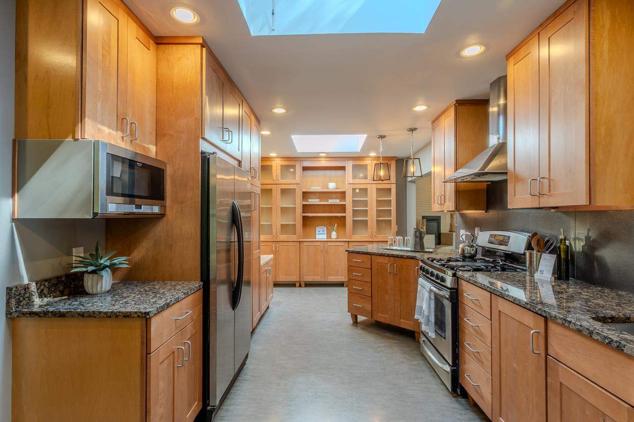 519 W Park Road Iowa City IA 52246