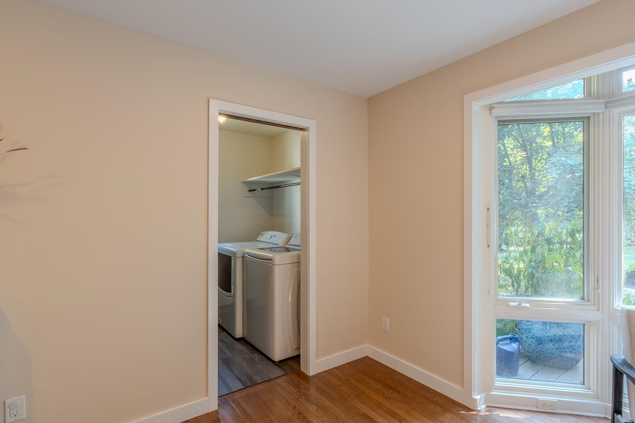 519 W Park Road Iowa City IA 52246