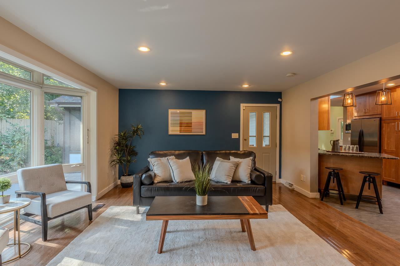 519 W Park Road Iowa City IA 52246