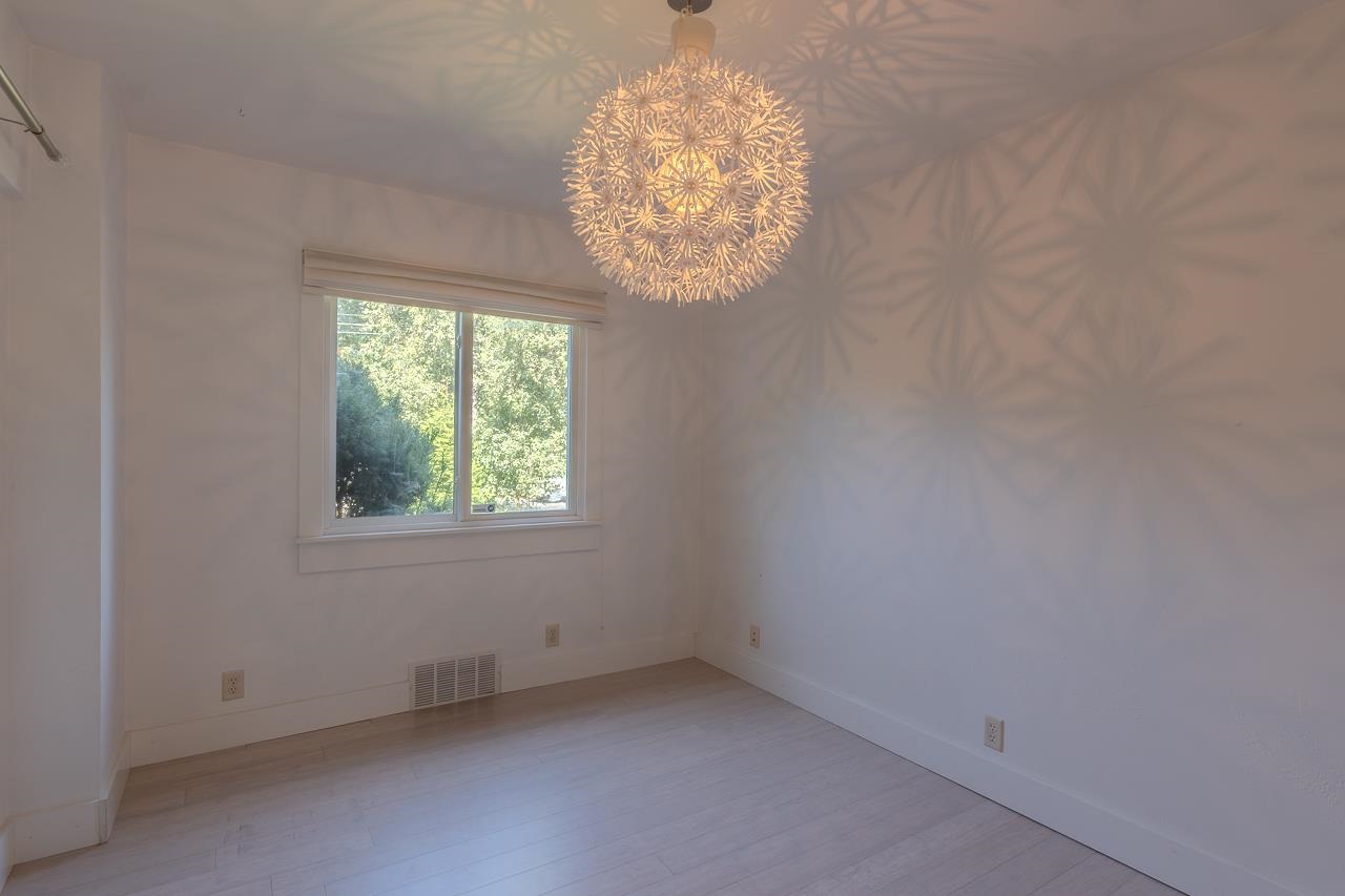 519 W Park Road Iowa City IA 52246