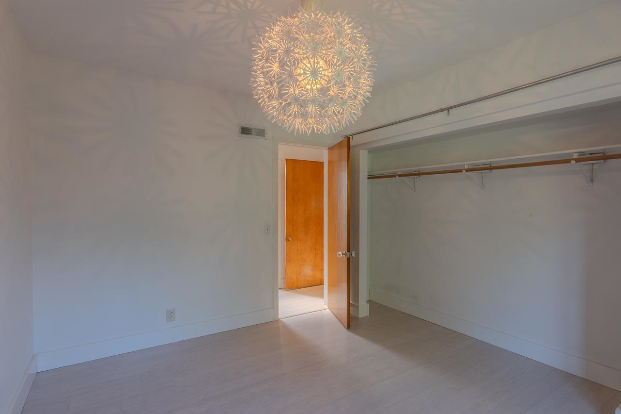 519 W Park Road Iowa City IA 52246