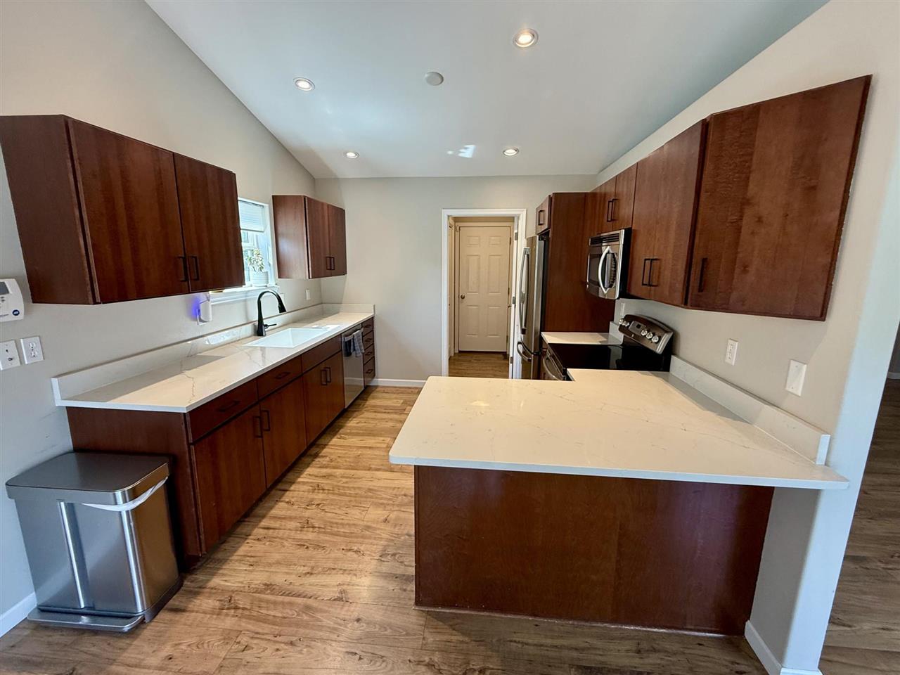 1864 Mackinaw Drive Iowa City IA 52245