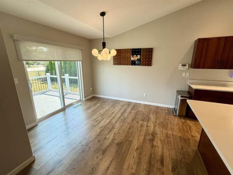 1864 Mackinaw Drive Iowa City IA 52245