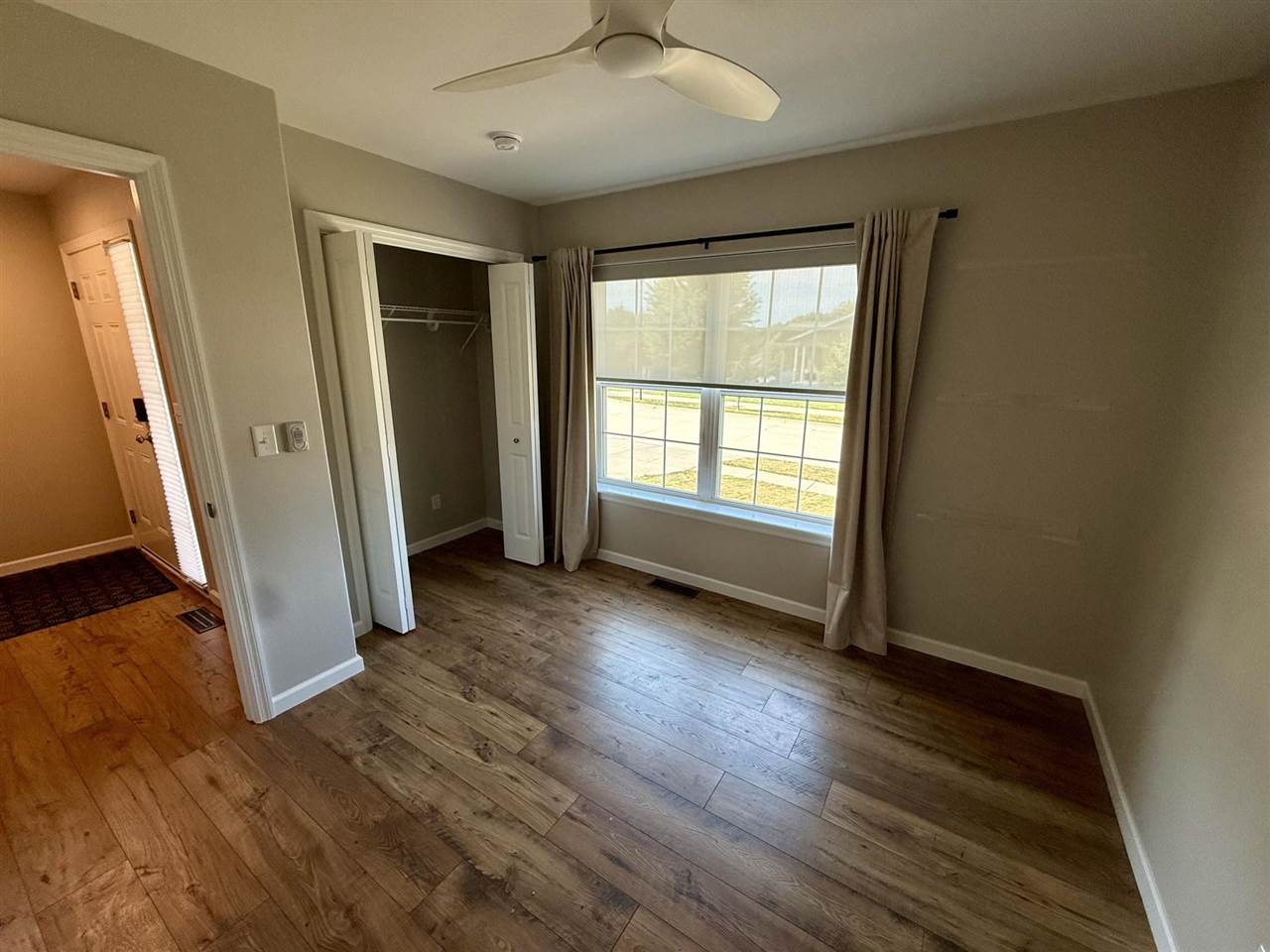 1864 Mackinaw Drive Iowa City IA 52245