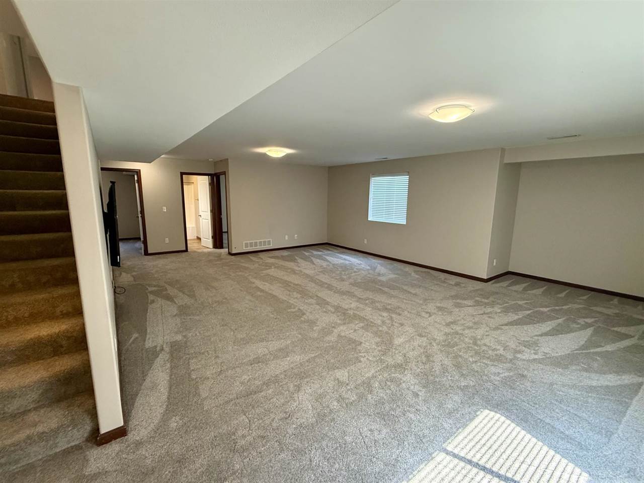 1864 Mackinaw Drive Iowa City IA 52245