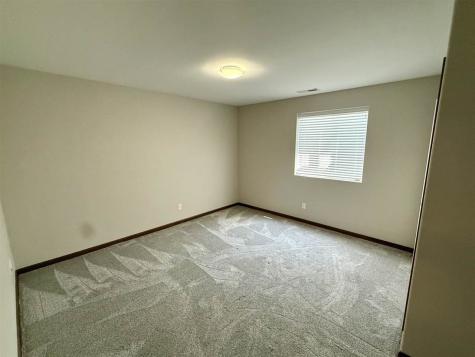 1864 Mackinaw Drive Iowa City IA 52245