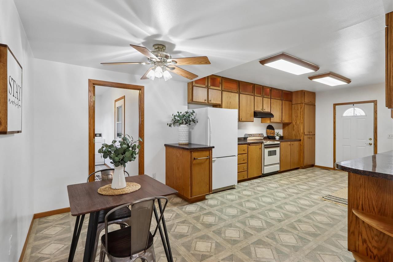 1125 Franklyn Avenue Marengo IA 52301