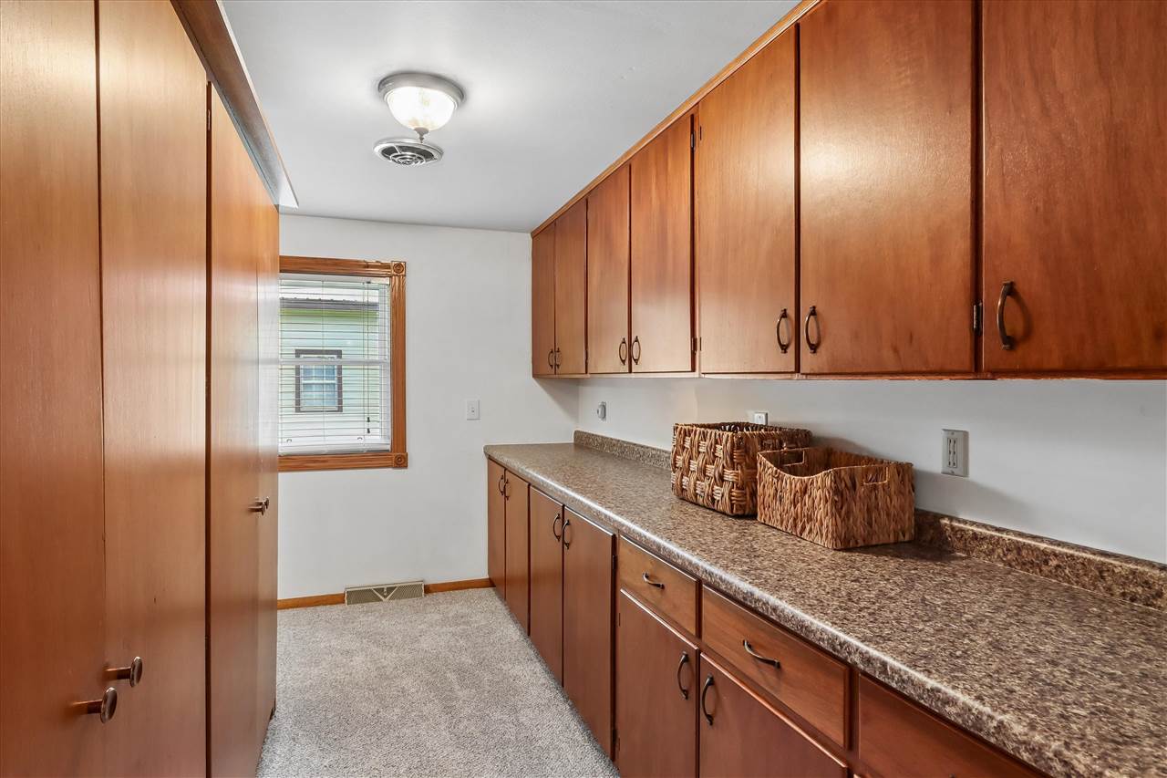 1125 Franklyn Avenue Marengo IA 52301